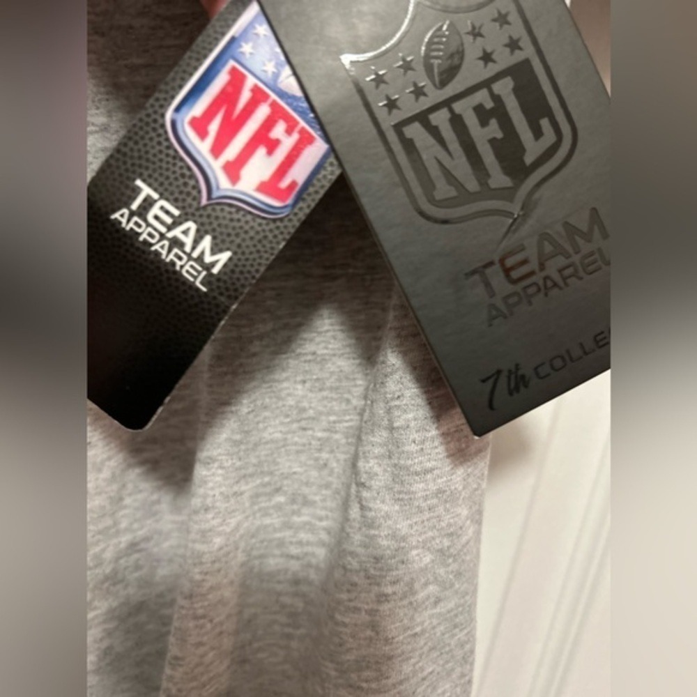NFL Mens M Gray Las Vegas Raiders Football Double Sided Graphic Tee NWT 2020 - Picture 8 of 13